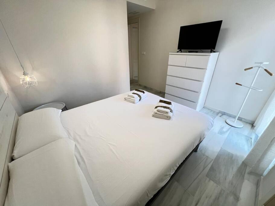 Apartamento Pushe Playa Granada & Golf 17 *